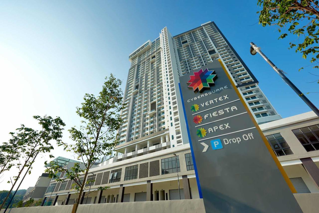 Colour-Theme Designed, Private Studio Home, Cybersquare 27B Cyberjaya, Flexihome-My Екстериор снимка