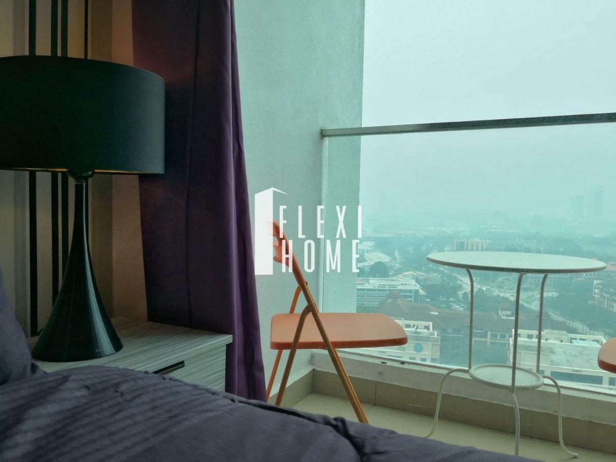 Colour-Theme Designed, Private Studio Home, Cybersquare 27B Cyberjaya, Flexihome-My Екстериор снимка